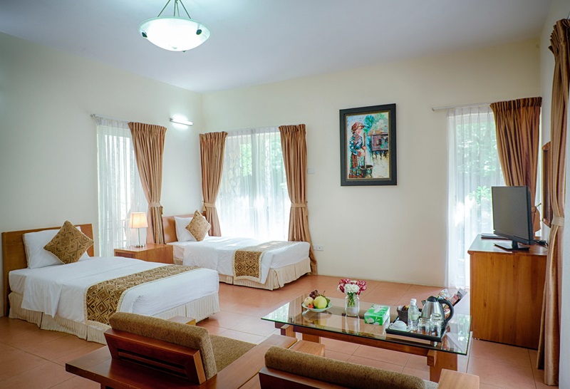 Các hạng phòng tại V Resort Hòa Bình.